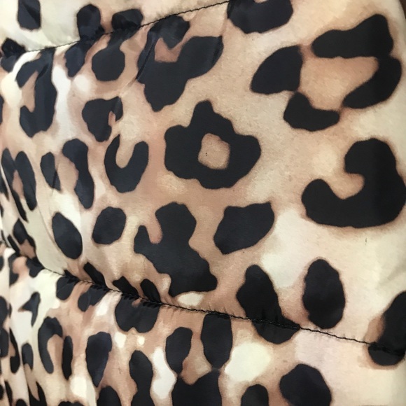 Leopard Print Jacket - Picture 5 of 8
